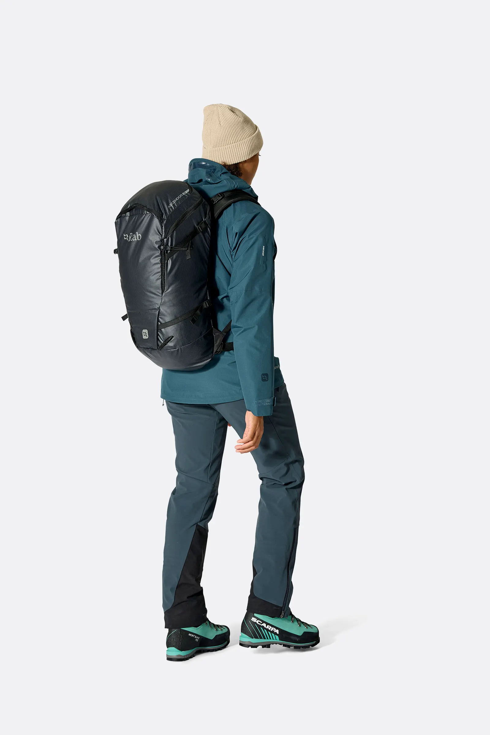 Latok 28L Mountain Pack 6 Latok 28L Mountain Pack