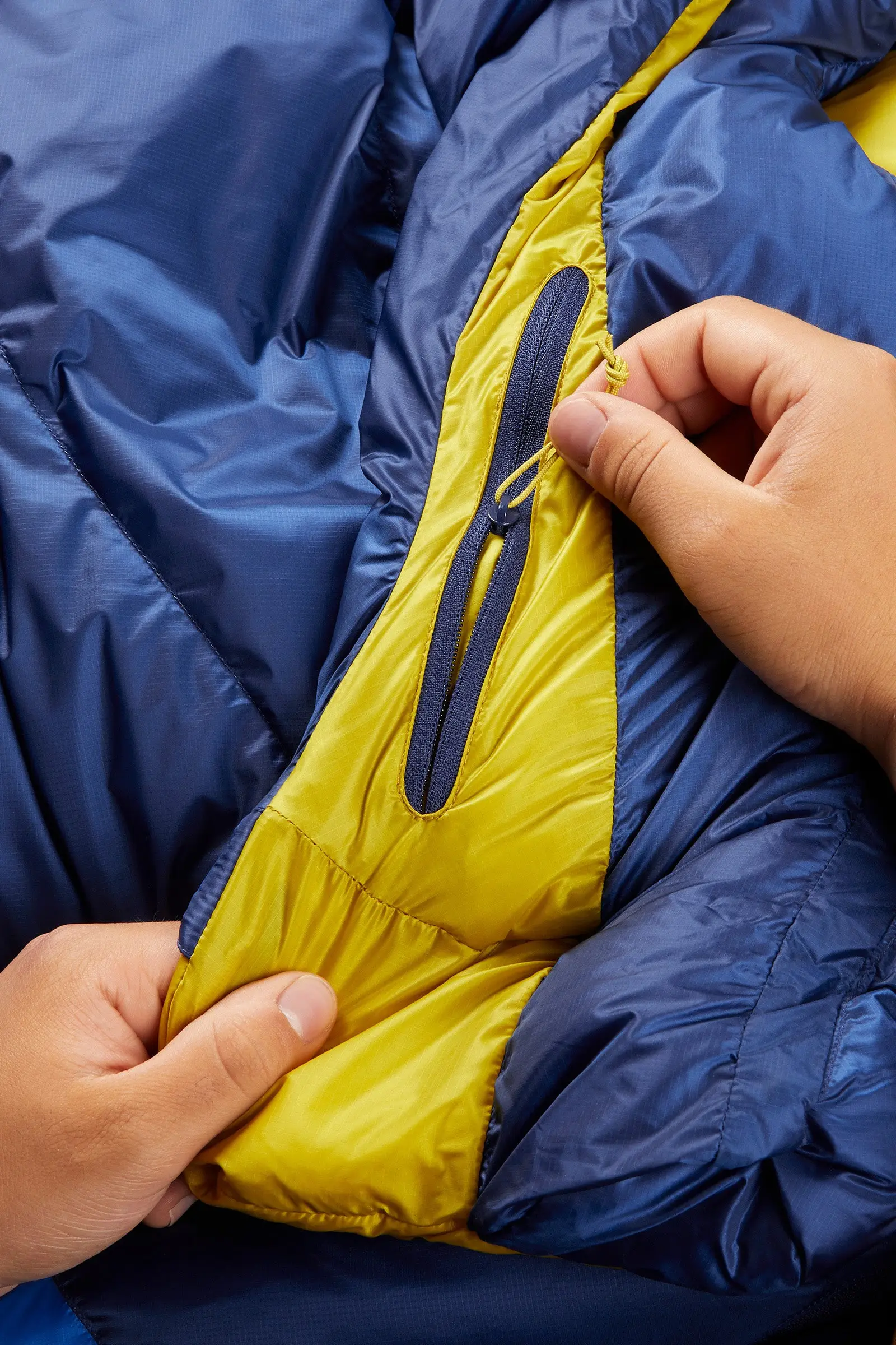 Neutrino Pro 300 Down Sleeping Bag (-4C)