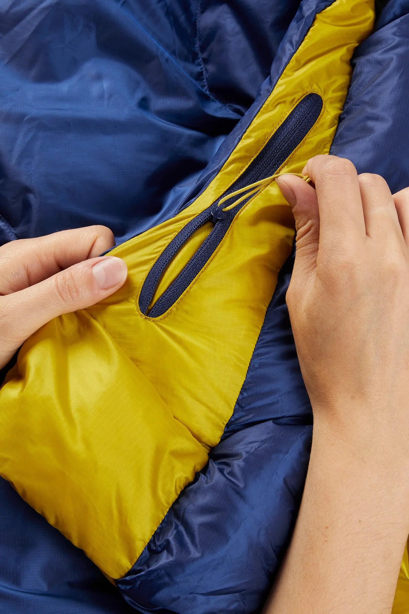 Women's Neutrino 600 Down Sleeping Bag (-12C)
