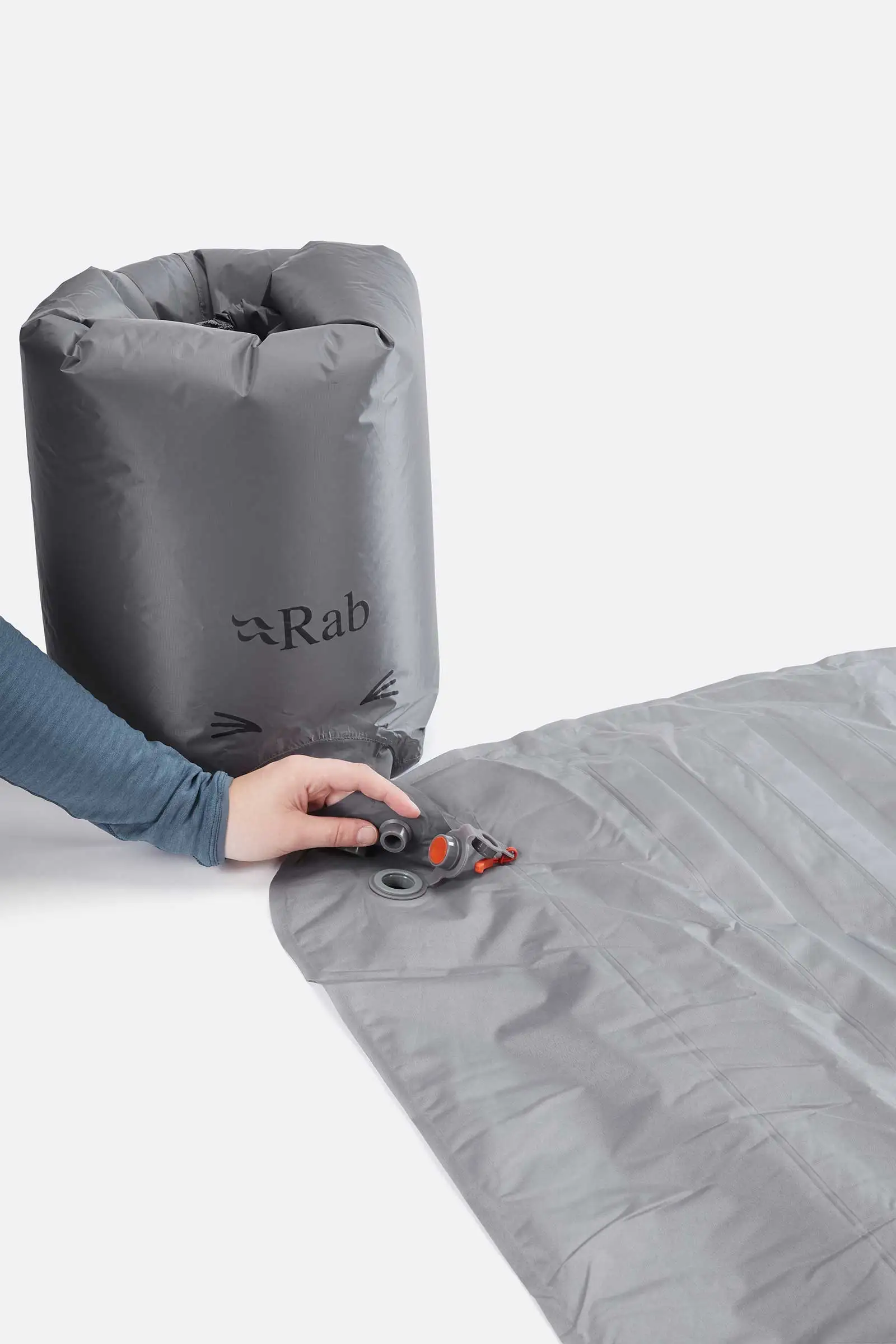 Stratosphere 5.5 Sleep Mat (785g) 11 Stratosphere 5.5 Sleep Mat (785g)