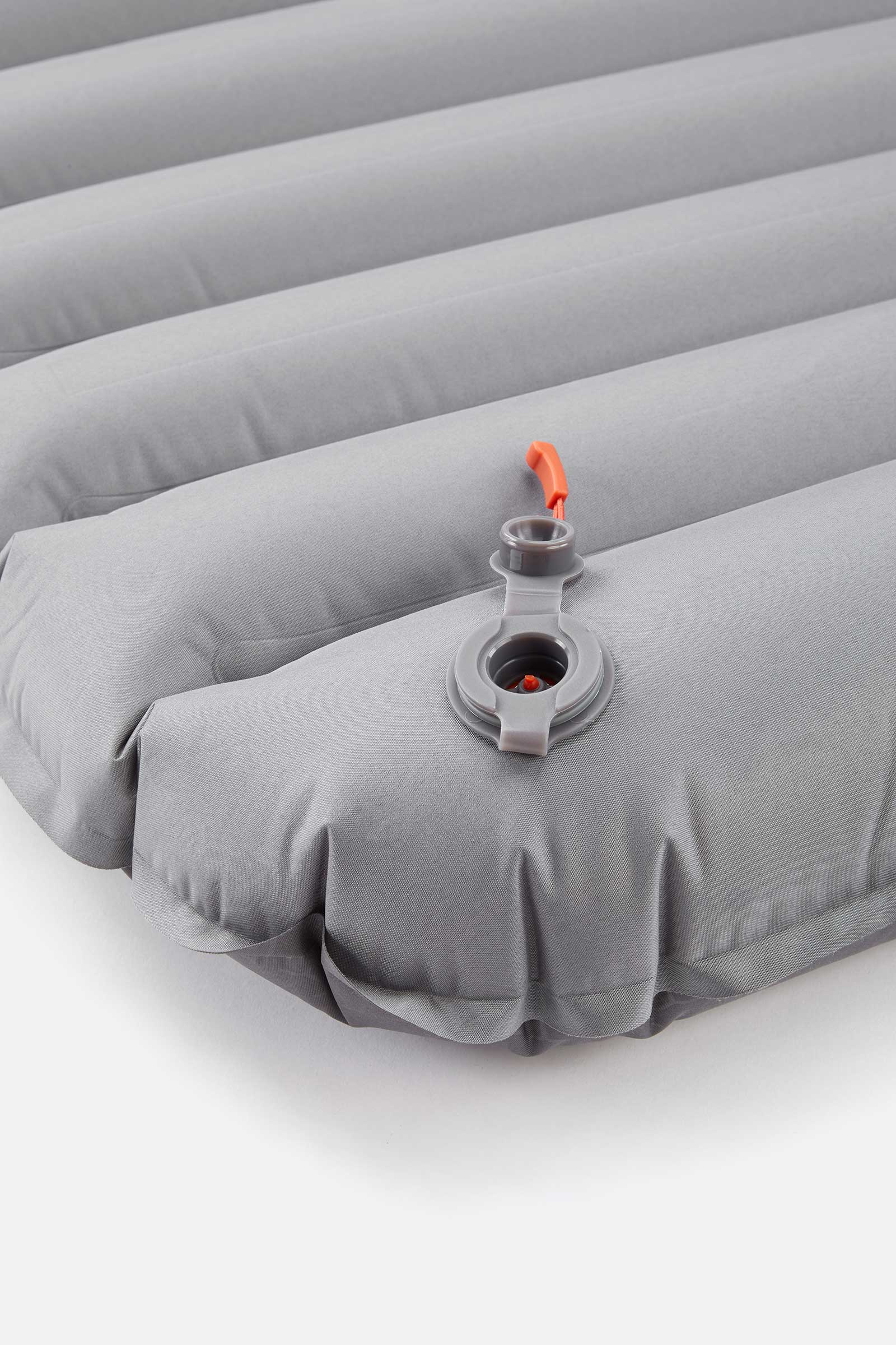 Stratosphere 5.5 Sleep Mat (785g) 13 Stratosphere 5.5 Sleep Mat (785g)